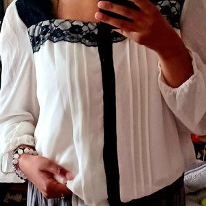 Monroe & Main button down blouse